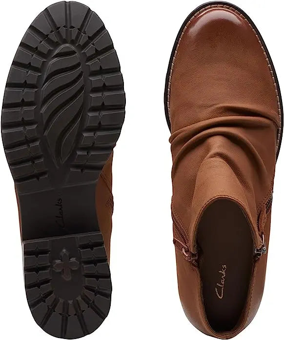 Women's Clarks Clarkwell Zip – Effortless Style with Everyday Comfort CLARKS