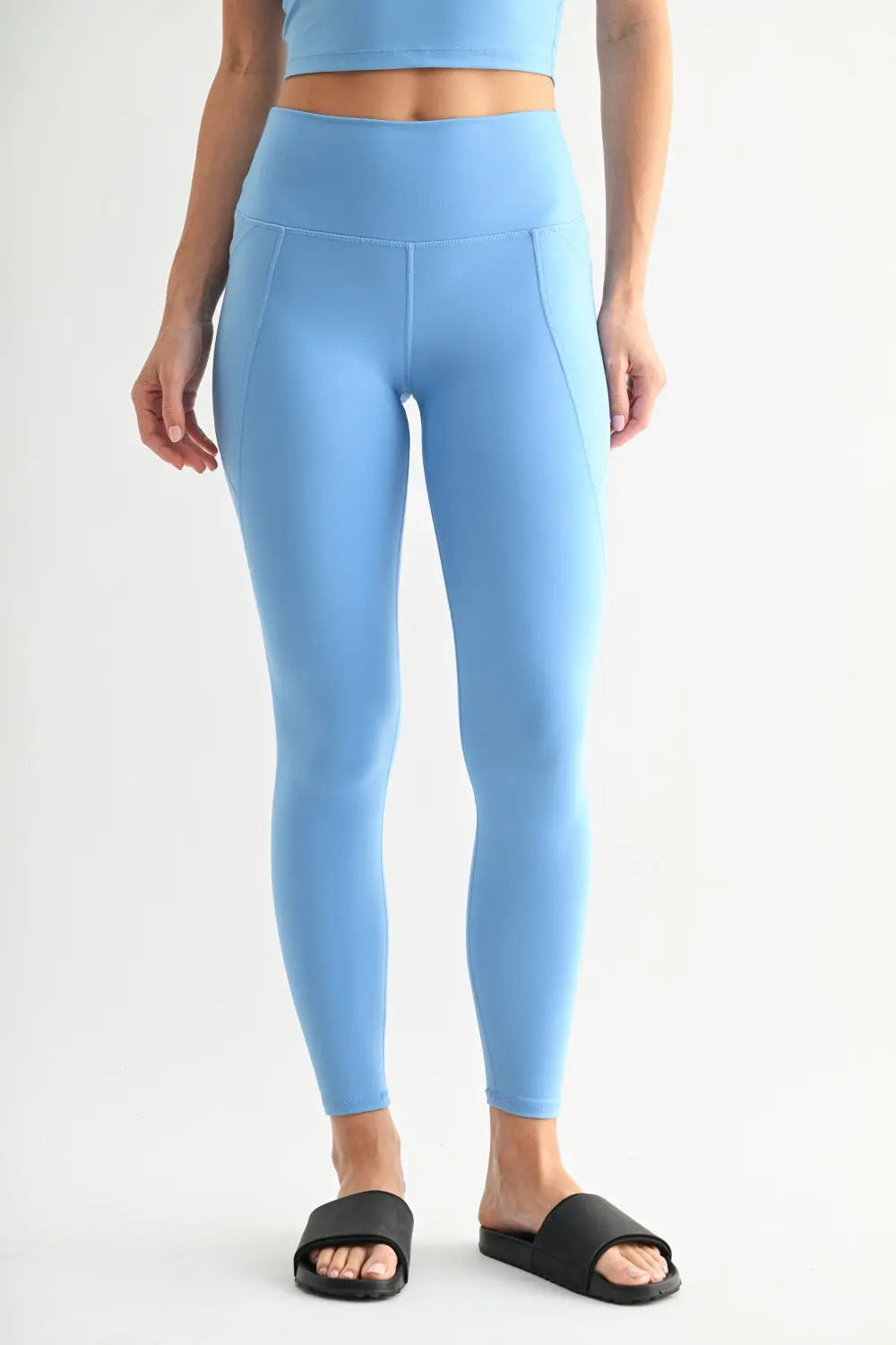 Mono B Venice High-Waisted Leggings – Soft, Sculpting & Ultra-Flattering MONO B