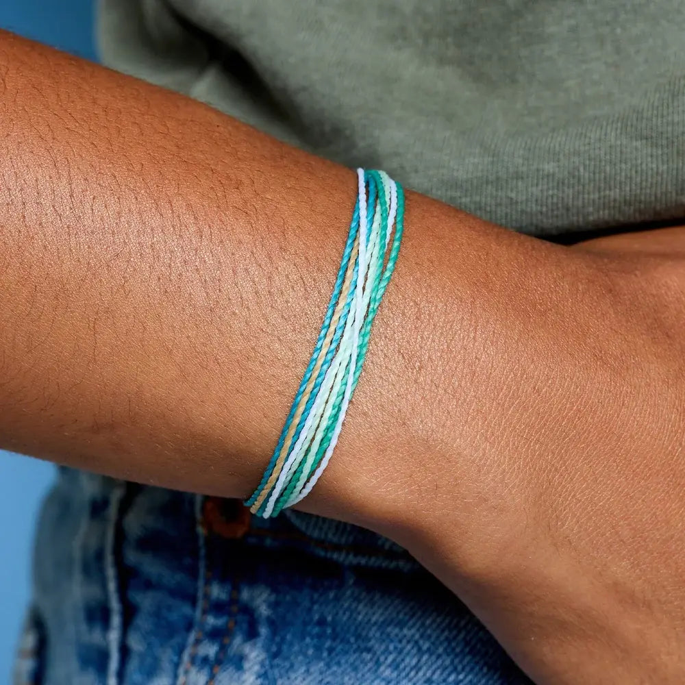 Pura Vida Original Bracelet – A Handcrafted, Waterproof Essential PURA VIDA BRACELETS