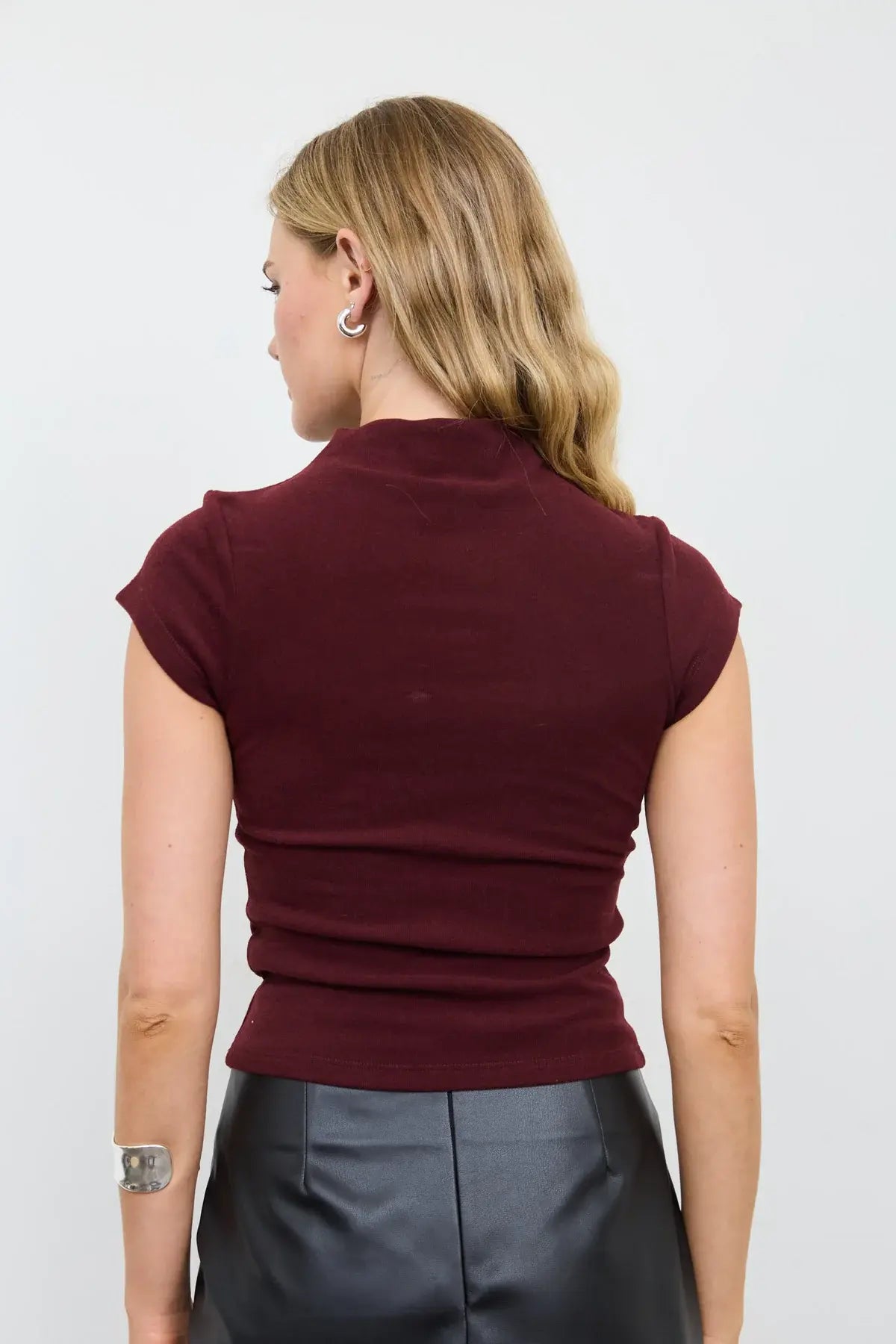 Blu Pepper Perfectly Poised Top – Perfectly Poised Top with Sleek, Polished Style Product variant
