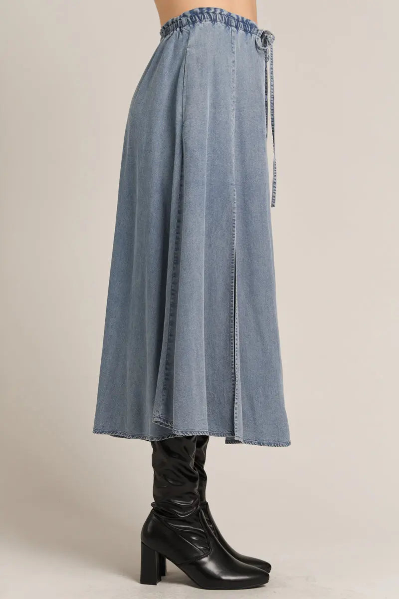 Howdy Denim Skirt – Effortless Comfort with a Chic Edge