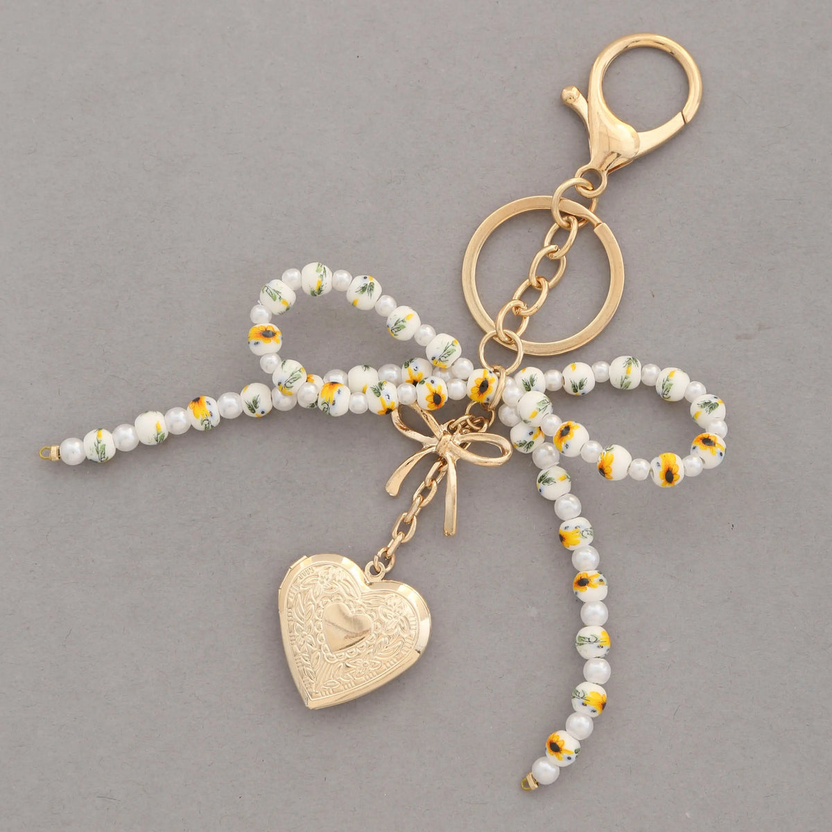 Joia Sweet Meadow Charm Keychain – Beaded Floral Bow Bag Charm JOIA TRADING CO.