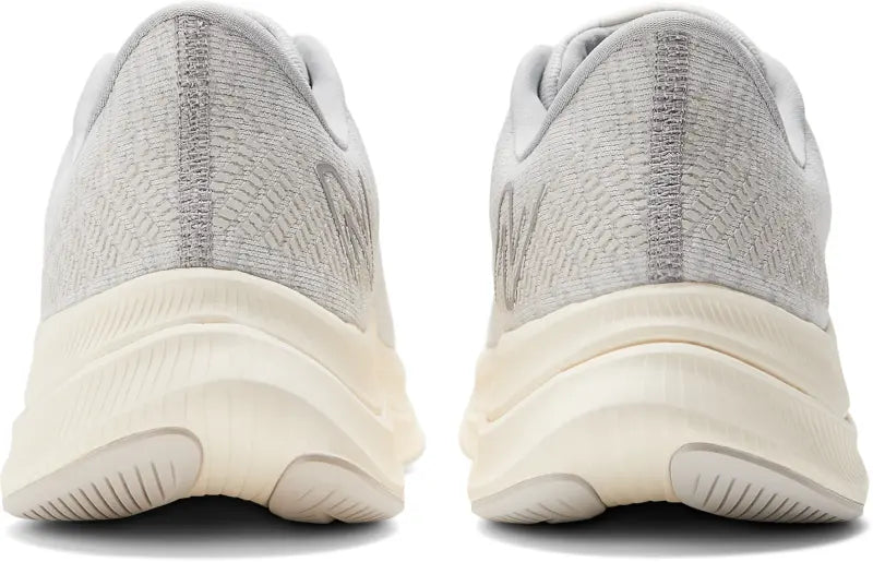 Women's New Balance FuelCell Propel v4 – Speed, Energy & Comfort