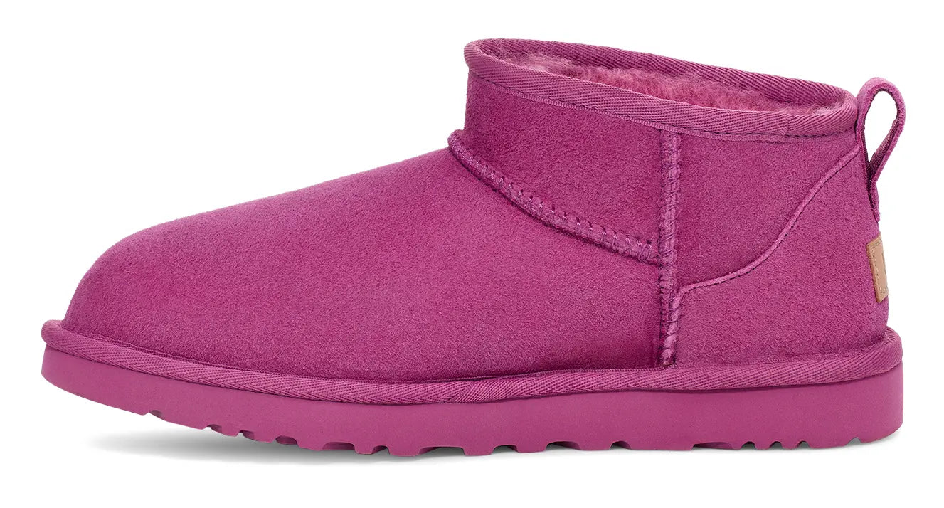 Women’s UGG Classic Ultra Mini – Iconic Style, Modern Comfort    UGG