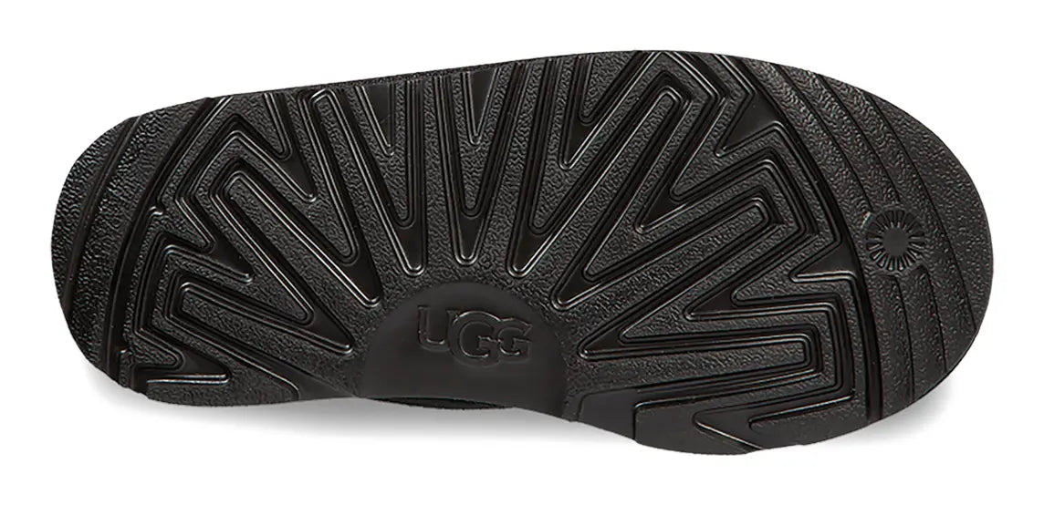 UGG Kids' Neumel II Boot – Cozy, Durable & Perfect for Play UGG
