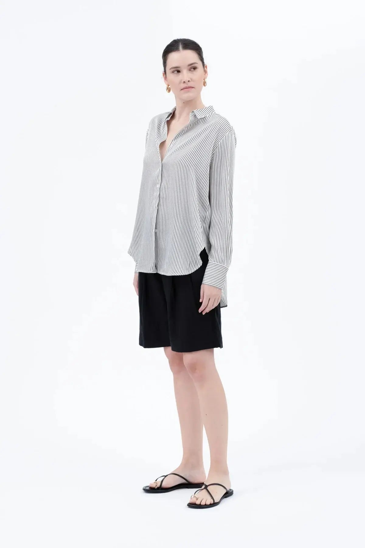 Blu Pepper Betty Pinstripe Button-Up – Effortless Elegance BLU PEPPER