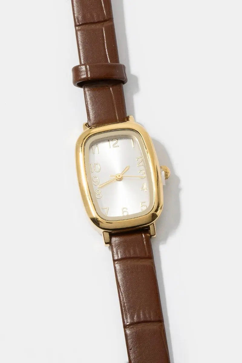 Fame Windsor Classic Watch – Vintage Square Leather Strap Watch FAME ACCESSORIES
