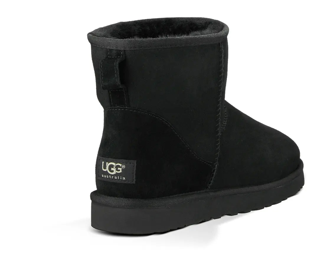 UGG Men's Classic Mini Boot – Iconic Comfort for Every Season UGG