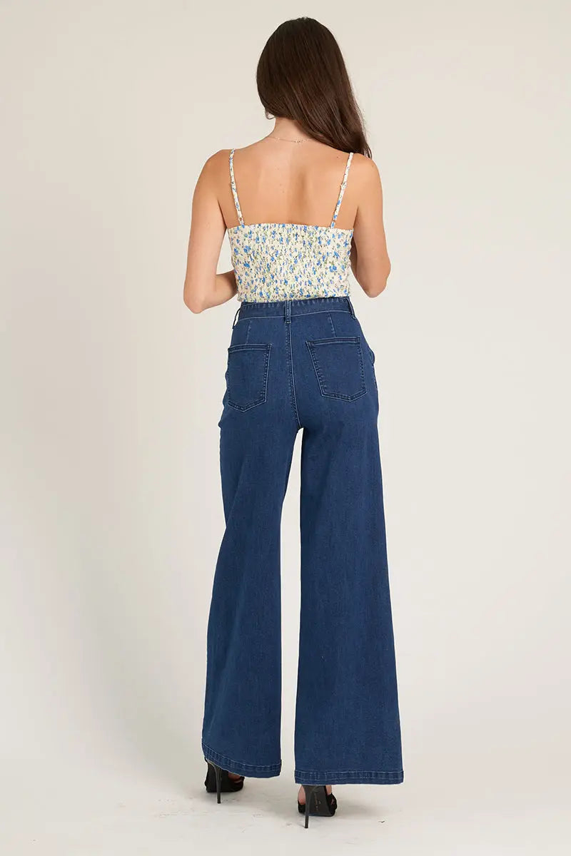 Wild Spirit Bustier – Floral and Feminine Style