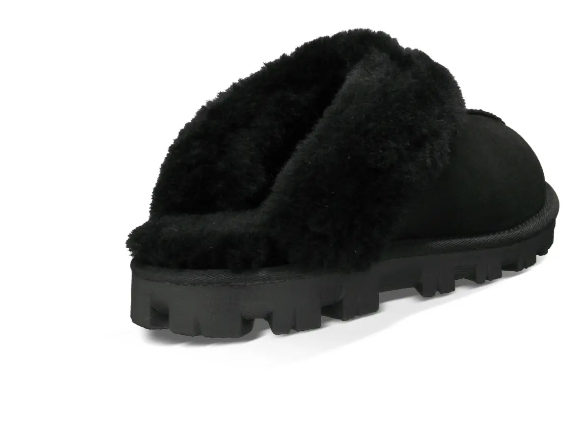 Women’s UGG Coquette Slipper – Luxurious Comfort for Indoor & Outdoor Wear UGG