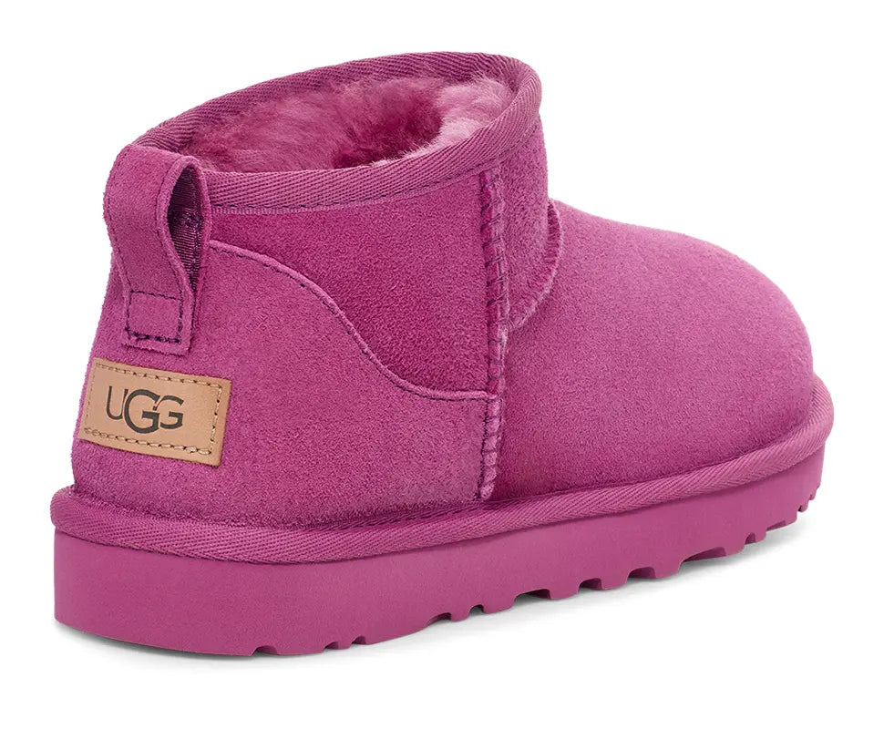 Women’s UGG Classic Ultra Mini – Iconic Style, Modern Comfort    UGG