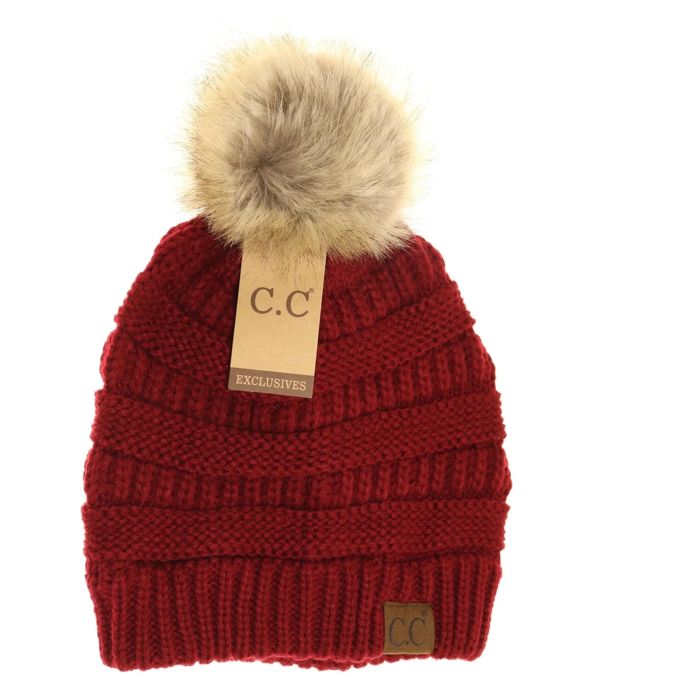 Women’s CC Beanie w/ Fur Pom – Cozy Knit with a Chic Touch
