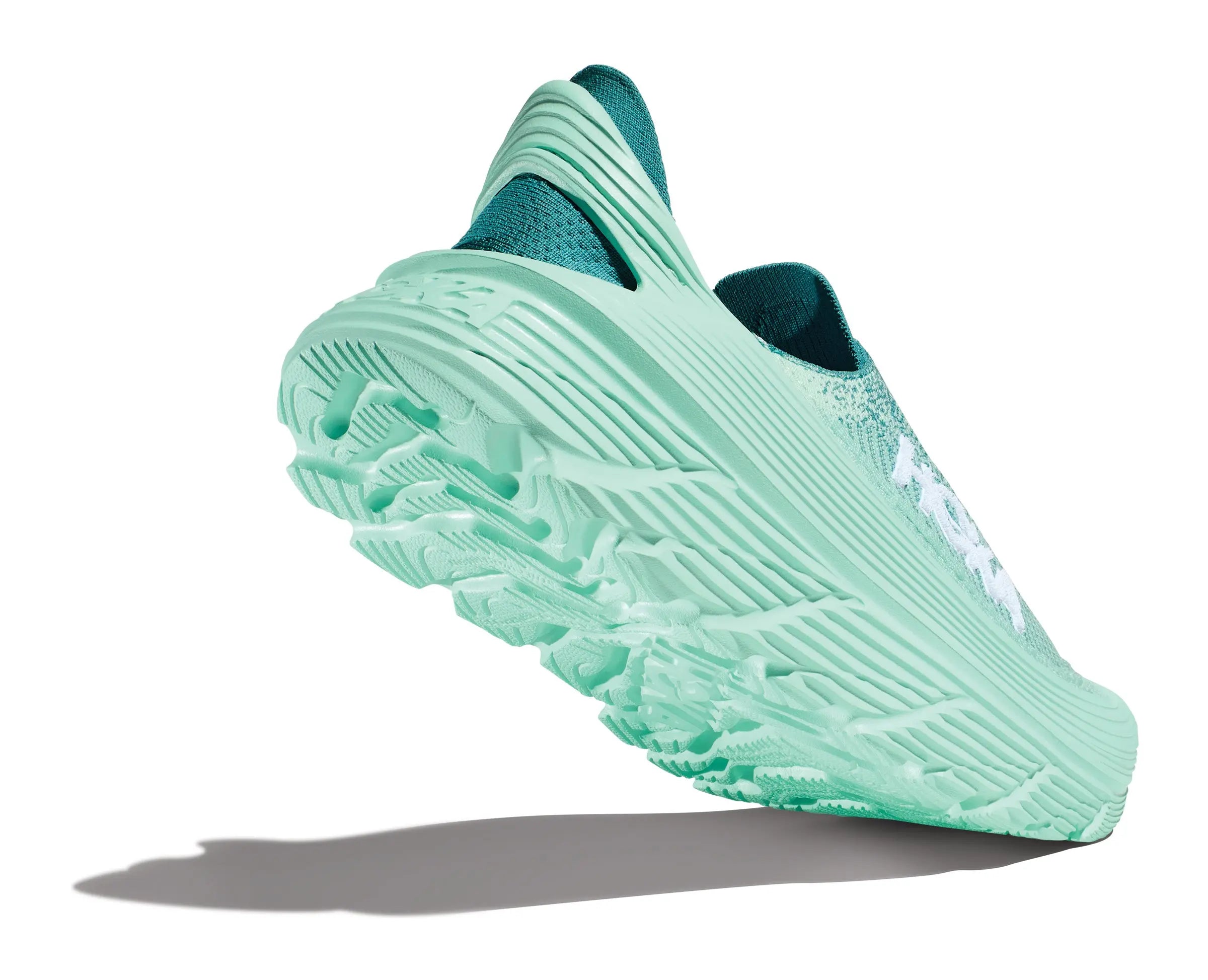 Hoka Restore TC – Sustainable Comfort for Recovery HOKA