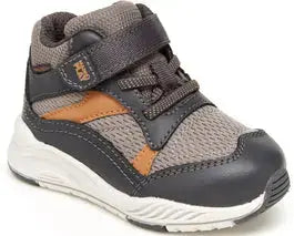 Kids’ Stride Rite M2P Wilson – Energizing Comfort & Play-Ready Design STRIDERITE