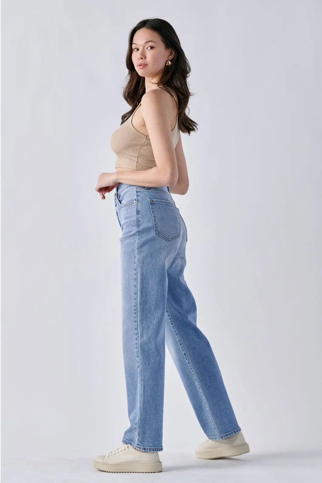 Super High Rise Dad Jean – Relaxed Fit with a Vintage Edge