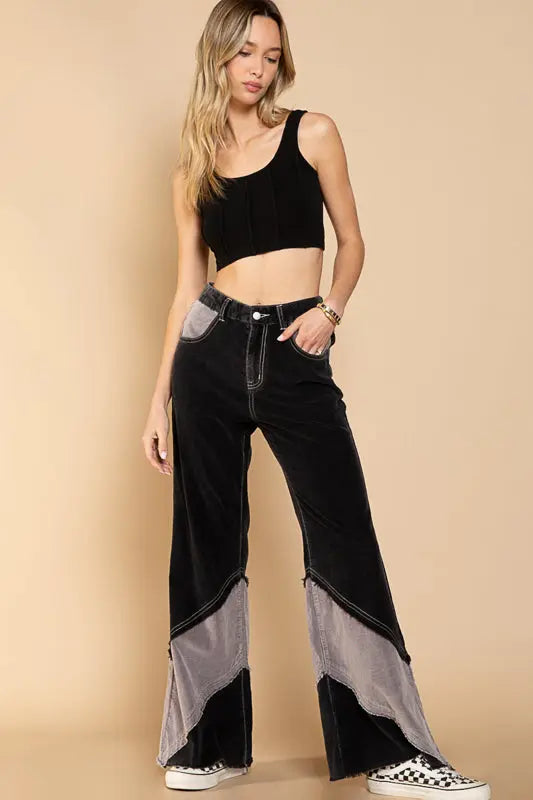 Not Your Basic Crop Top – Effortless Chic with a Modern Edge
