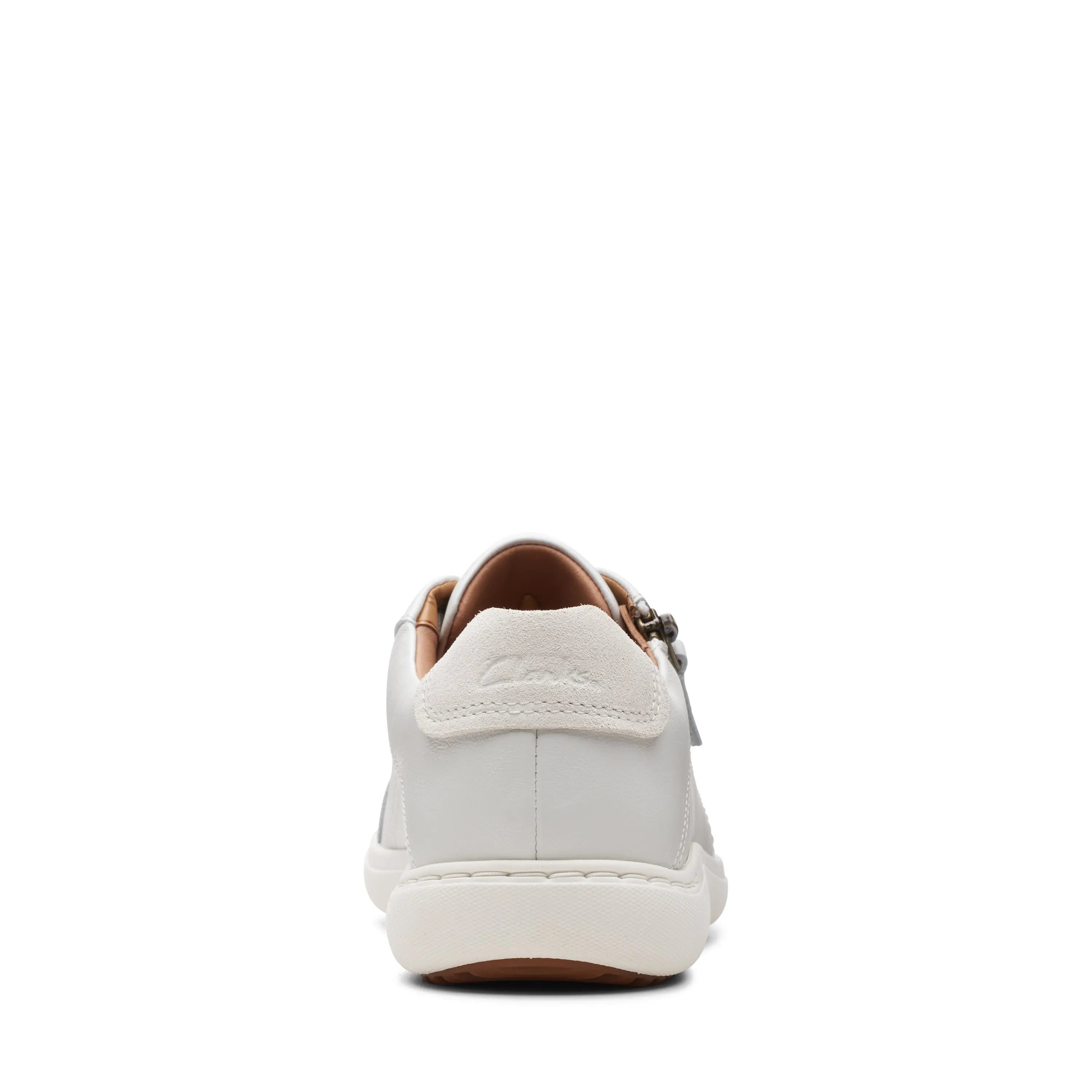 Women’s Clarks Nalle Lace – Lightweight Comfort Meets Sporty Style