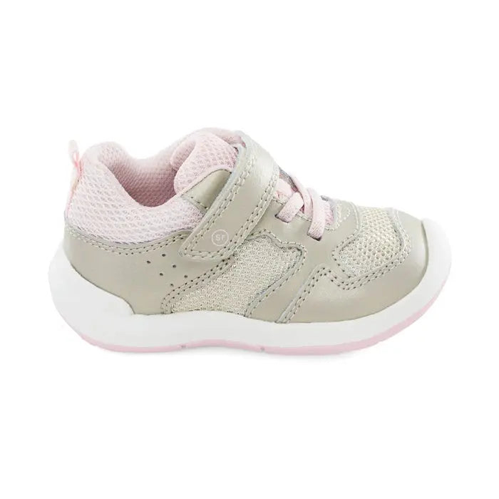 Toddler’s Stride Rite Winslow – Supportive, Sporty & Machine Washable