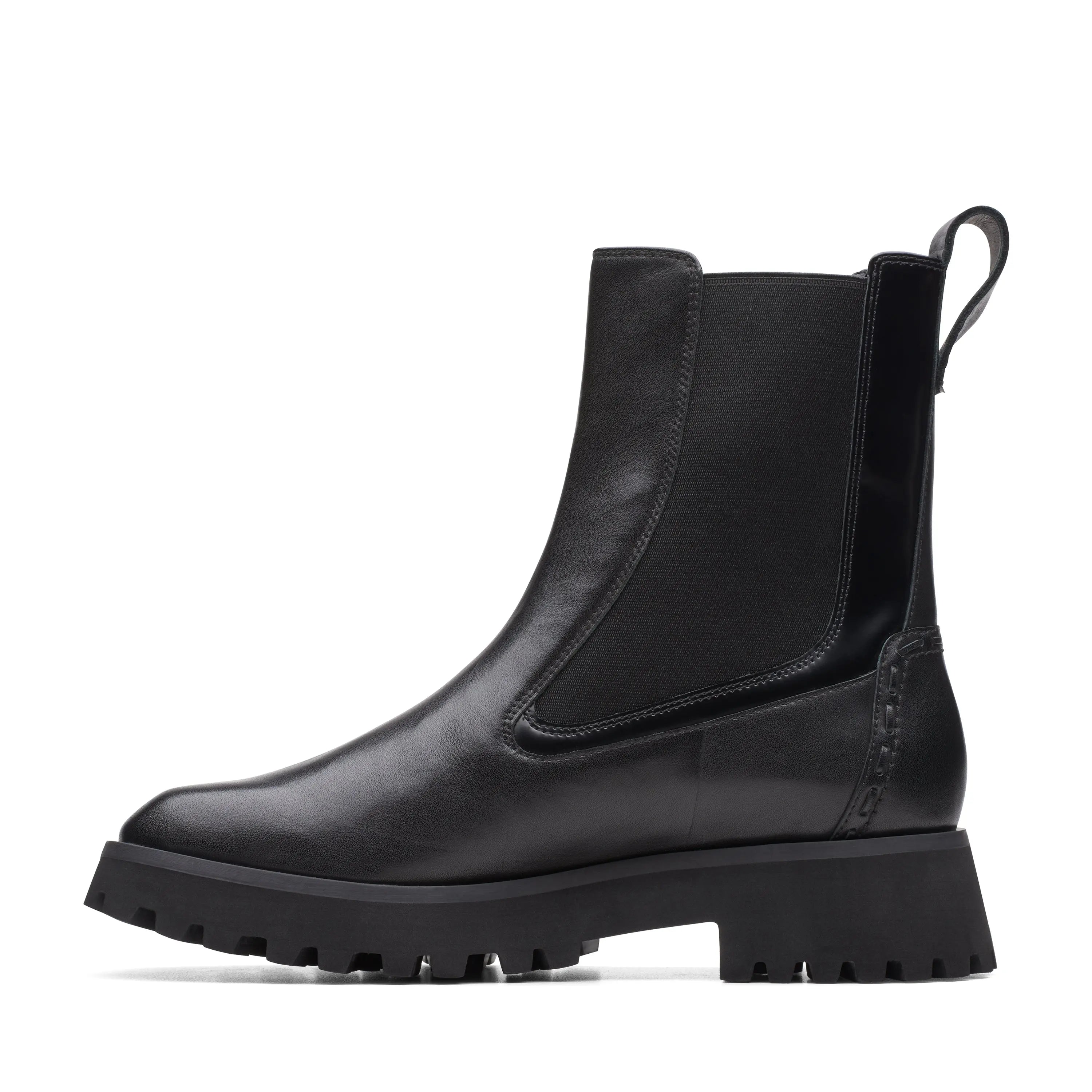 Women's Clarks Stayso Rise Chelsea Boot – Modern Edge Meets All-Day Comfort