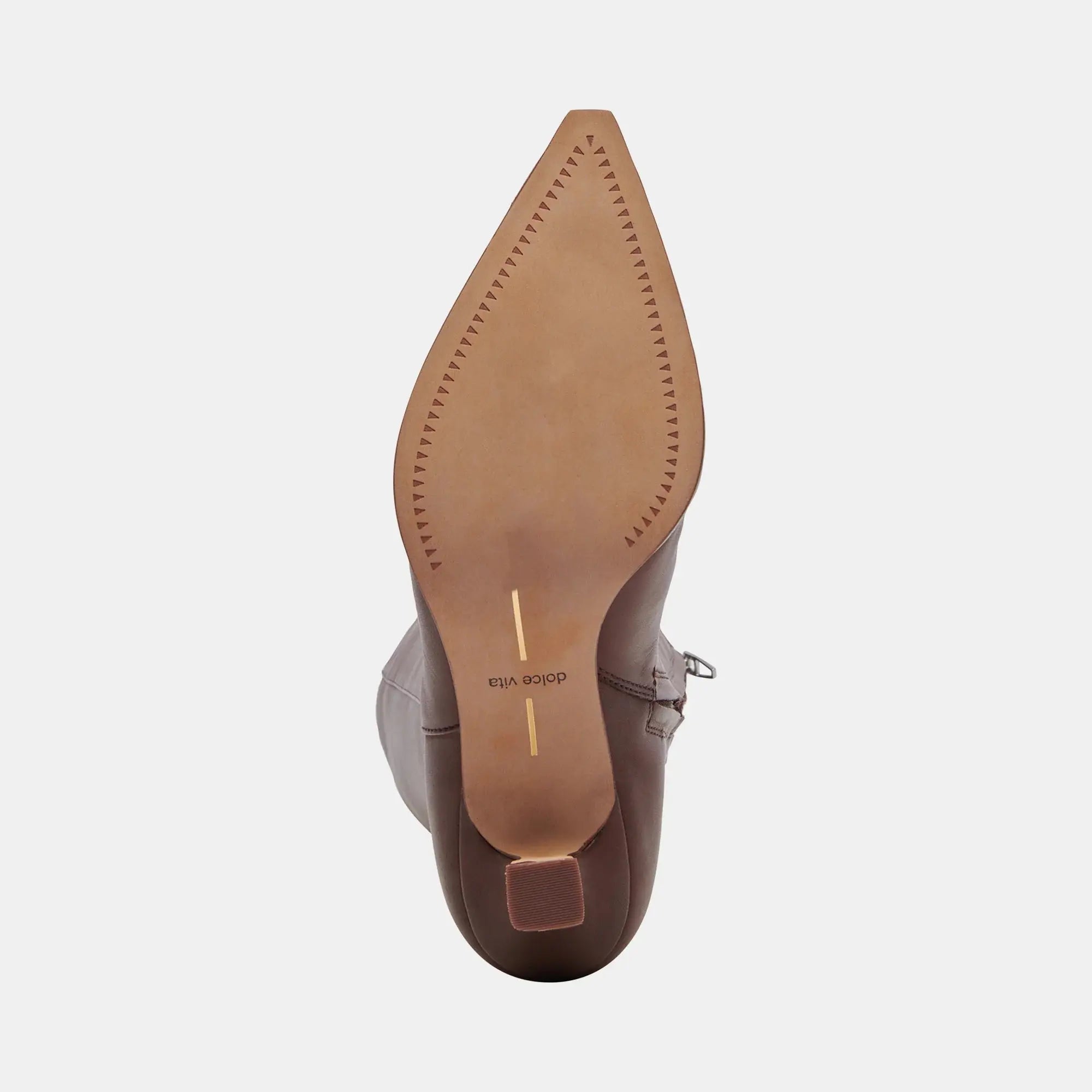 Dolce Vita Auggie Boot – Sustainable Style with a Timeless Look