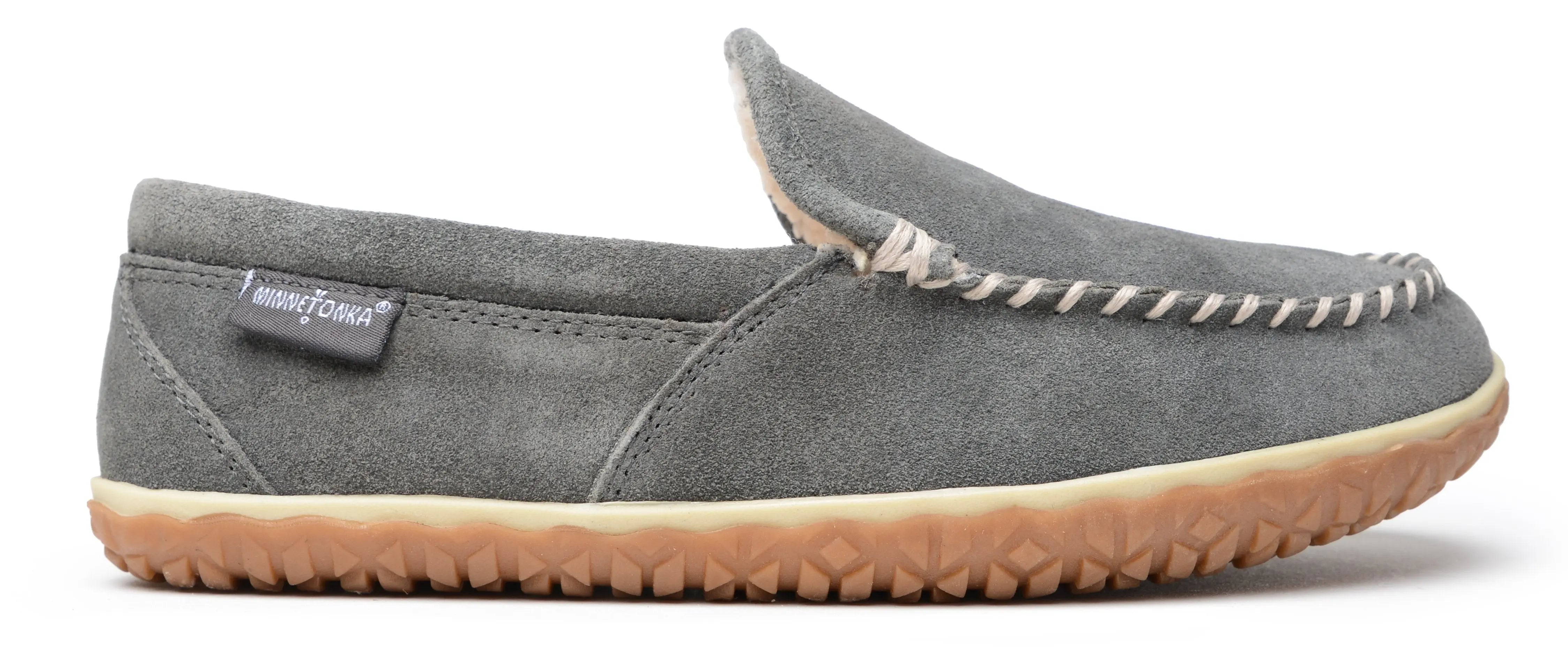 Men's Minnetonka Tilden Moccasin – Cozy Comfort for Home & Beyond