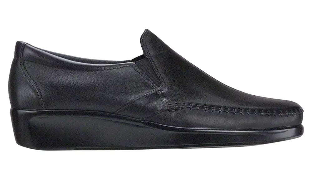 Women’s SAS Dream – Sleek Leather Slip-On with Cushioning & Flexibility
