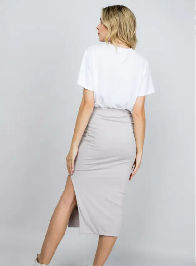 Side Slit Midi Skirt – Chic, Versatile & Effortlessly Stylish