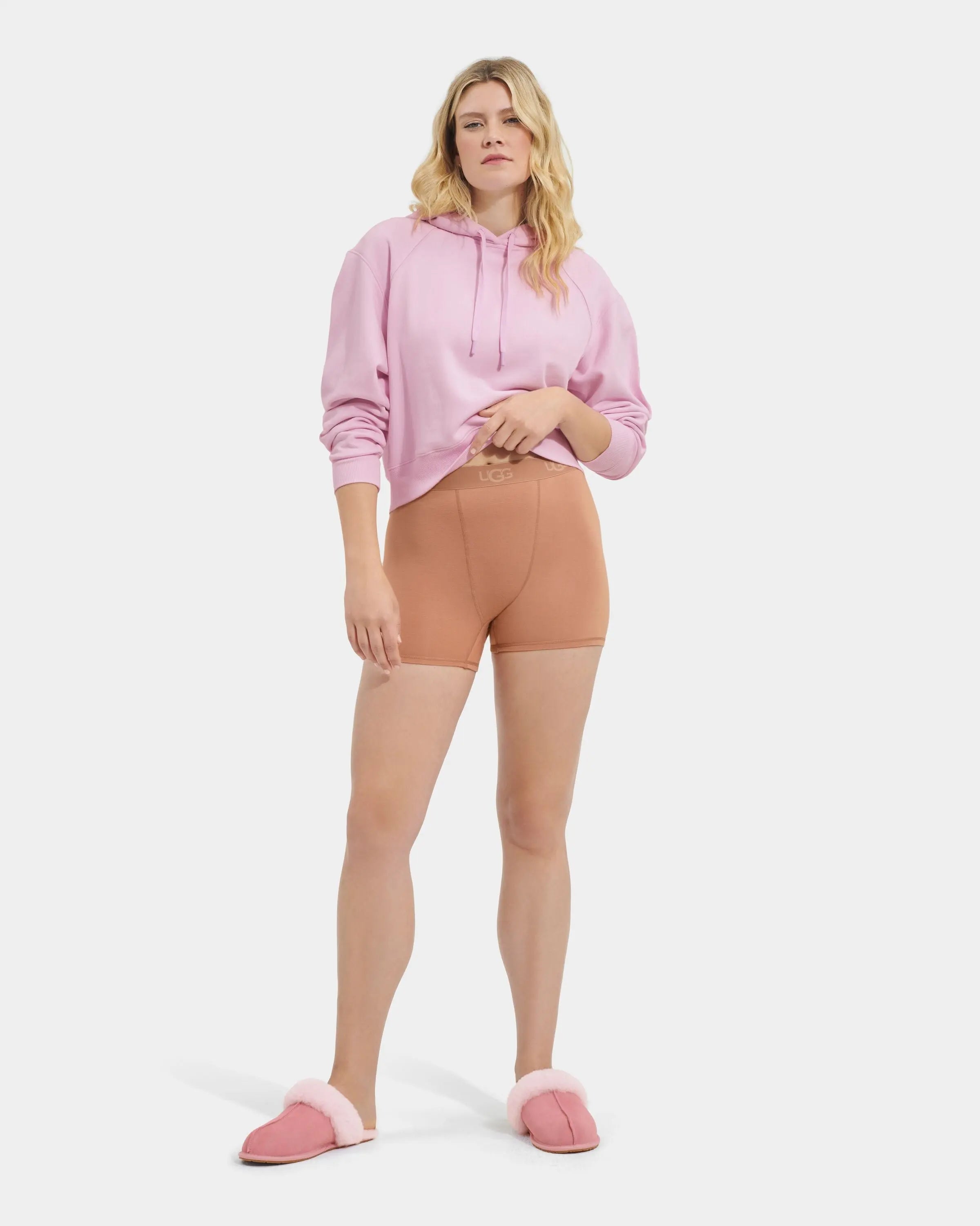 UGG Alexiah Boy Short – Effortless Comfort and Style