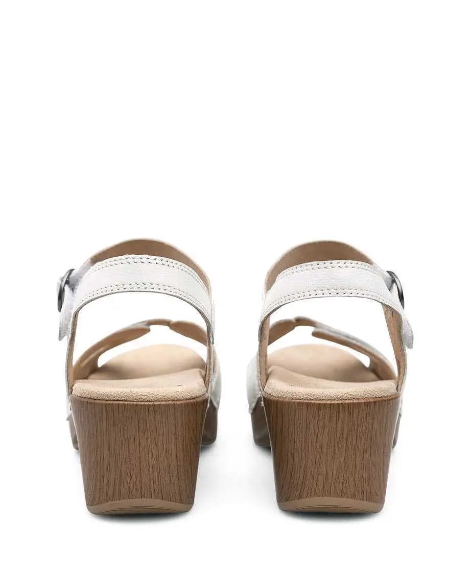 Women’s Dansko Season Sandal – Effortless Comfort with a Custom Fit