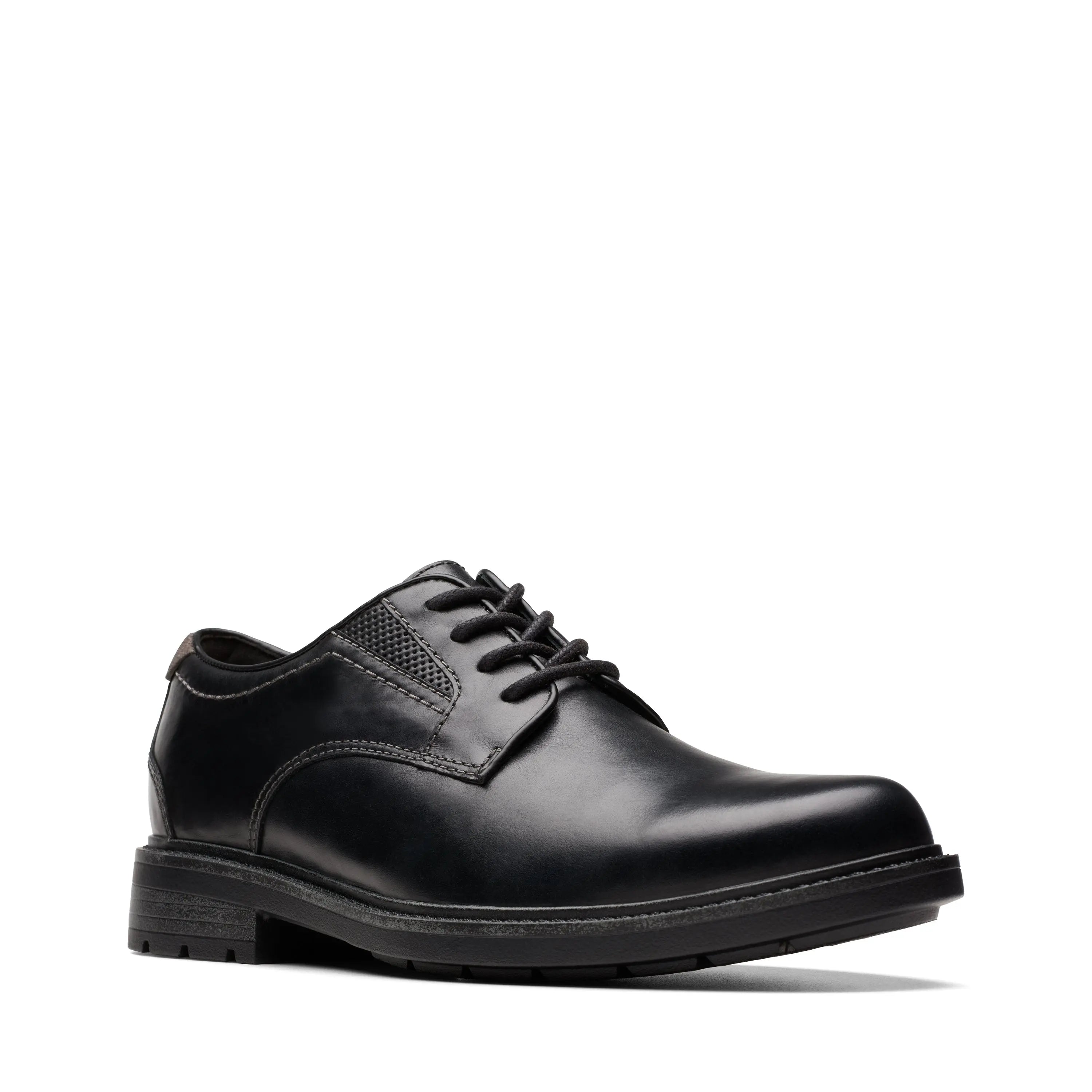 Men's Clarks Un Shire Low – Smart-Casual Comfort for Every Step
