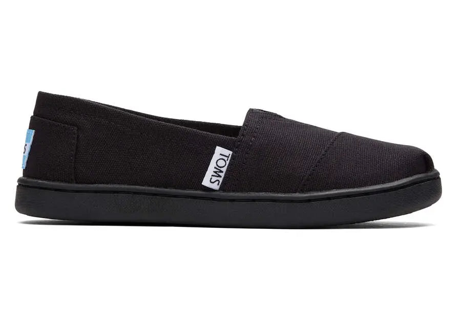 Kids’ TOMS Classic Canvas – Iconic Slip-On with Everyday Comfort