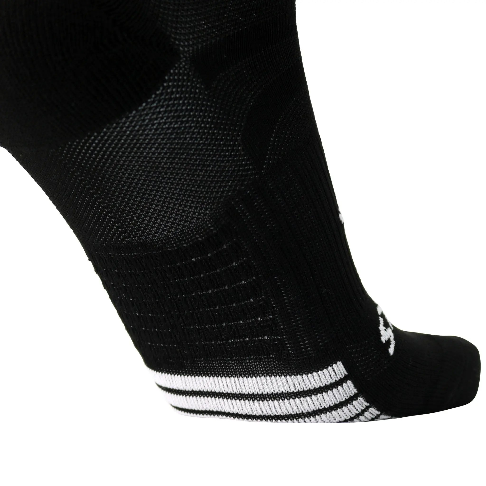 Ghost Lite Crew Socks (2 Pack) – Lightweight Comfort & Invisible Feel