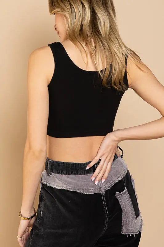 Not Your Basic Crop Top – Effortless Chic with a Modern Edge