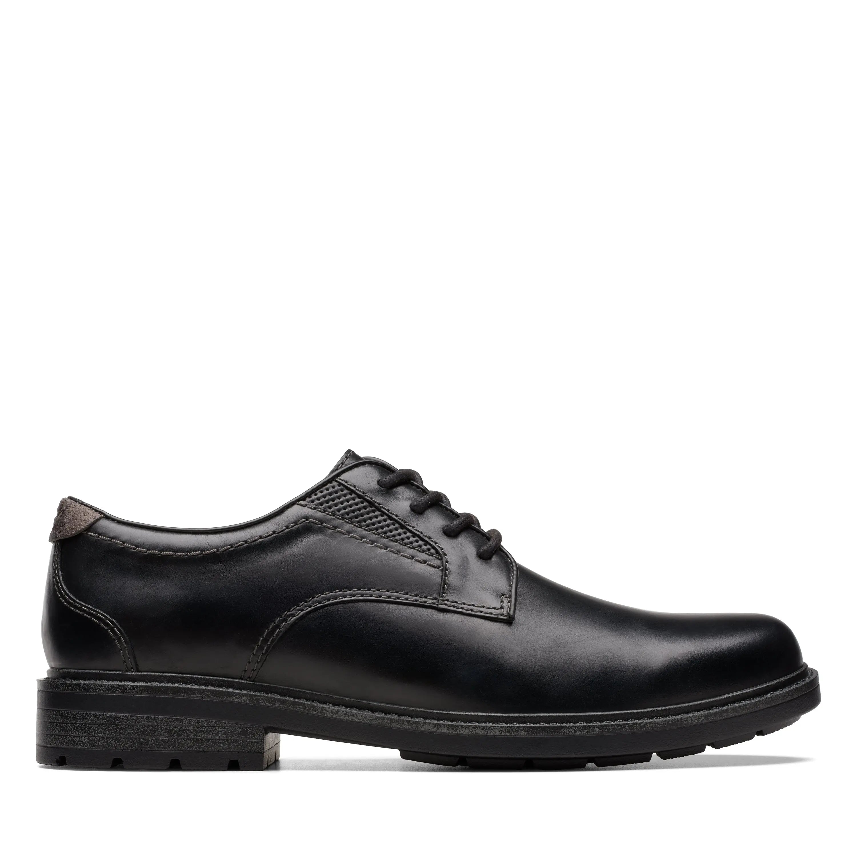 Men's Clarks Un Shire Low – Smart-Casual Comfort for Every Step