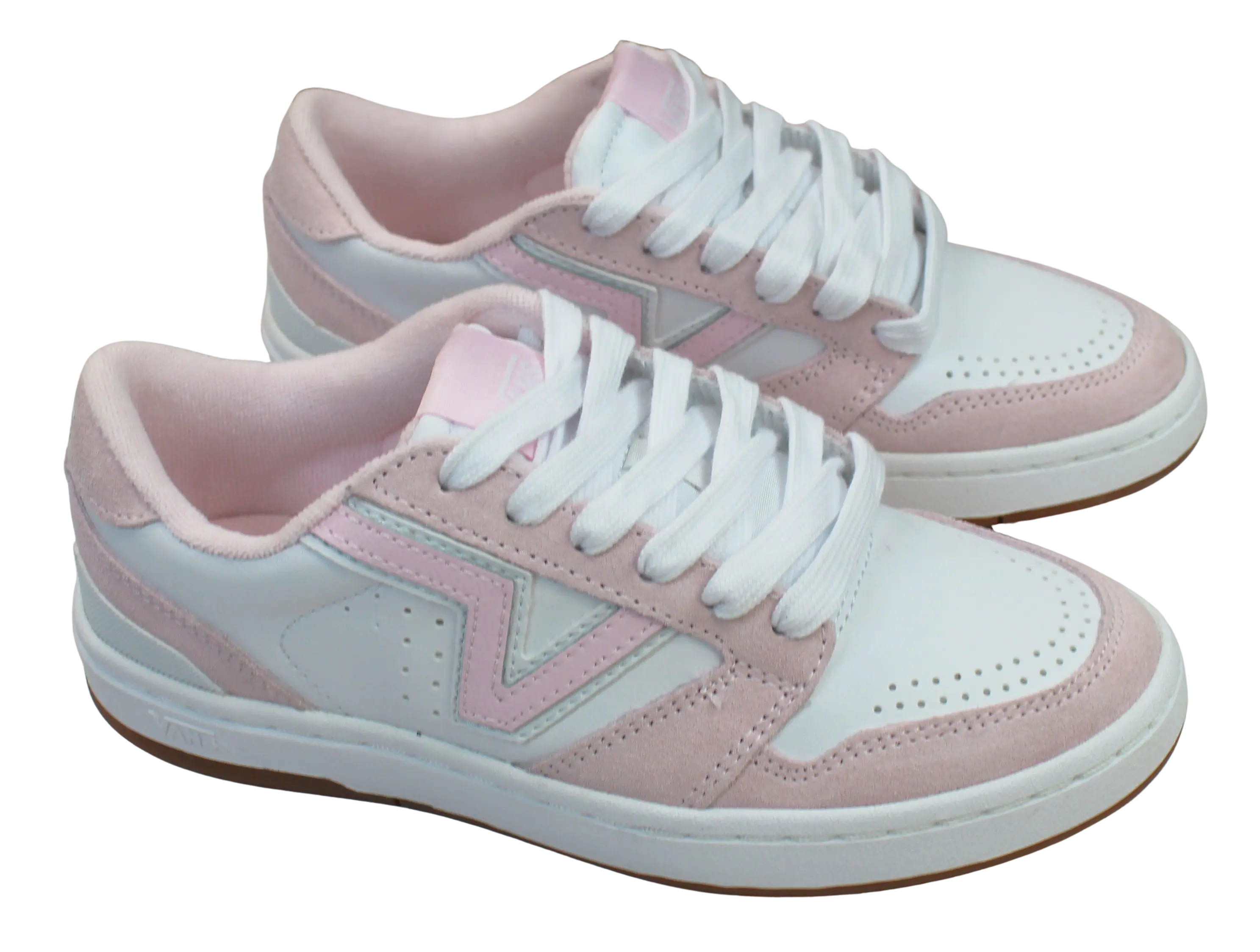 Women's Vans Lowland 2.0 – Retro-Inspired Sneakers with Modern Comfort    VANS