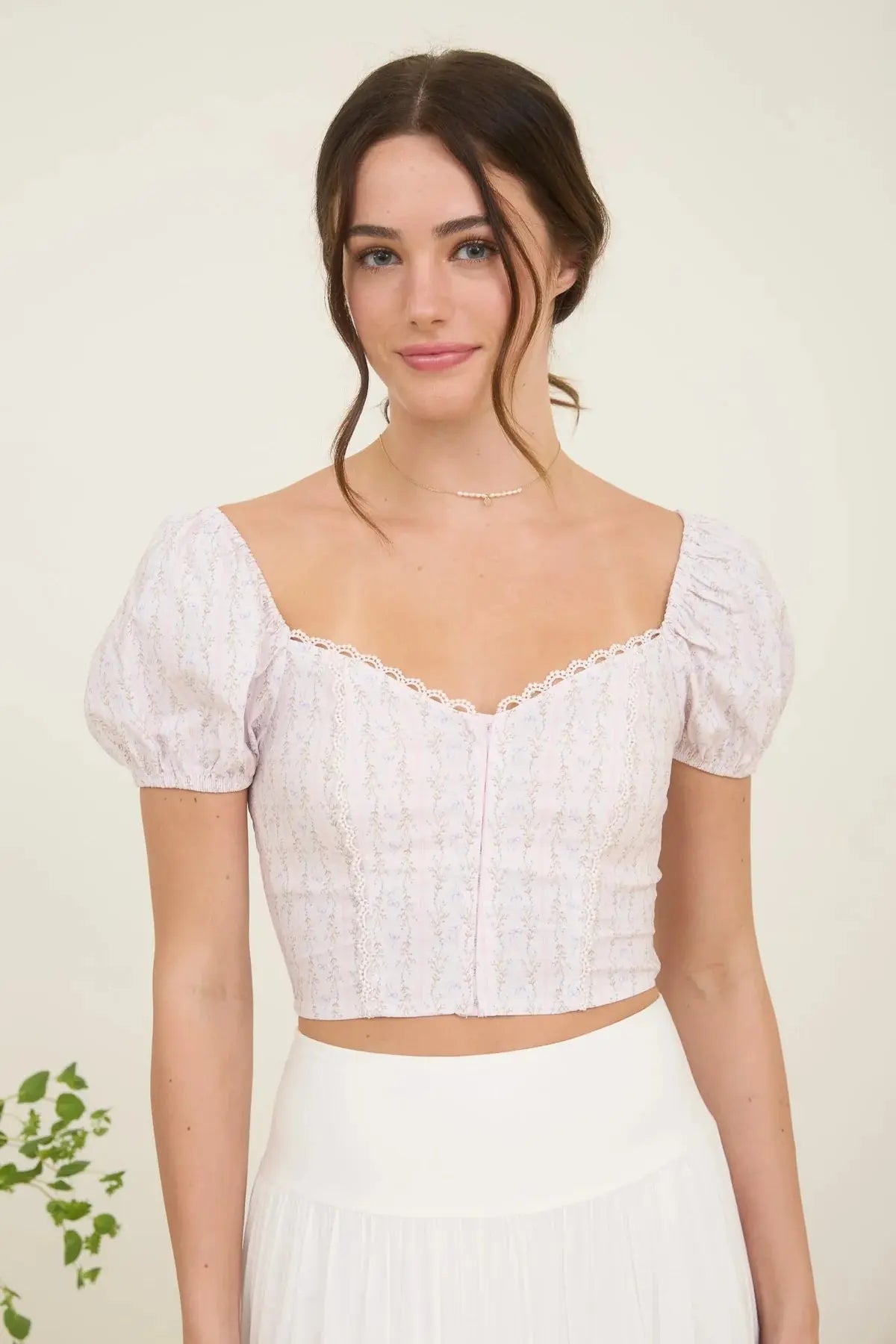 Blu Pepper Sweetheart Neck Crop Top – Floral Lace Vintage-Inspired Blouse  BLUSH-MULTI-L  BLU PEPPER