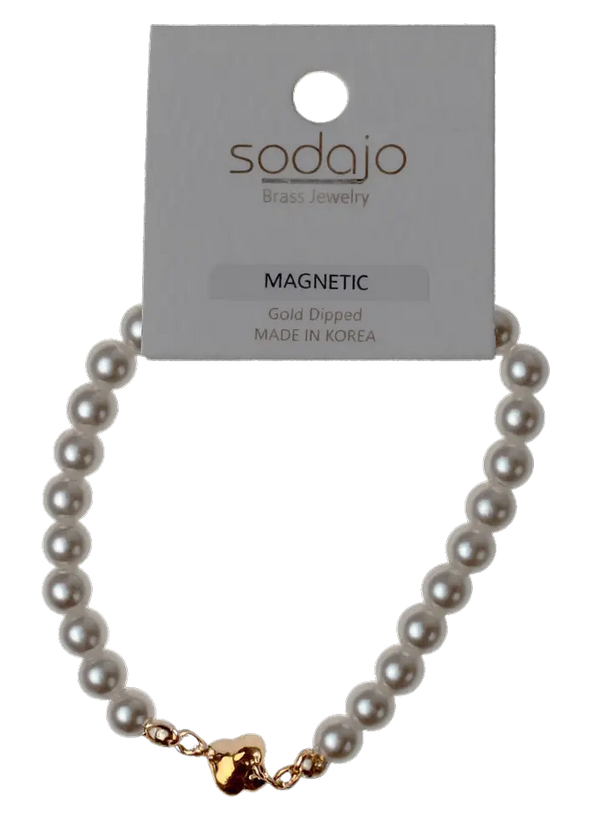 Joia Accessories Pearl Bracelet w/ Pendant – Elegant Jewelry for Every Occasion