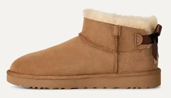 Women's UGG Ultra Mini Bailey Bow – Iconic Comfort with a Feminine Touch