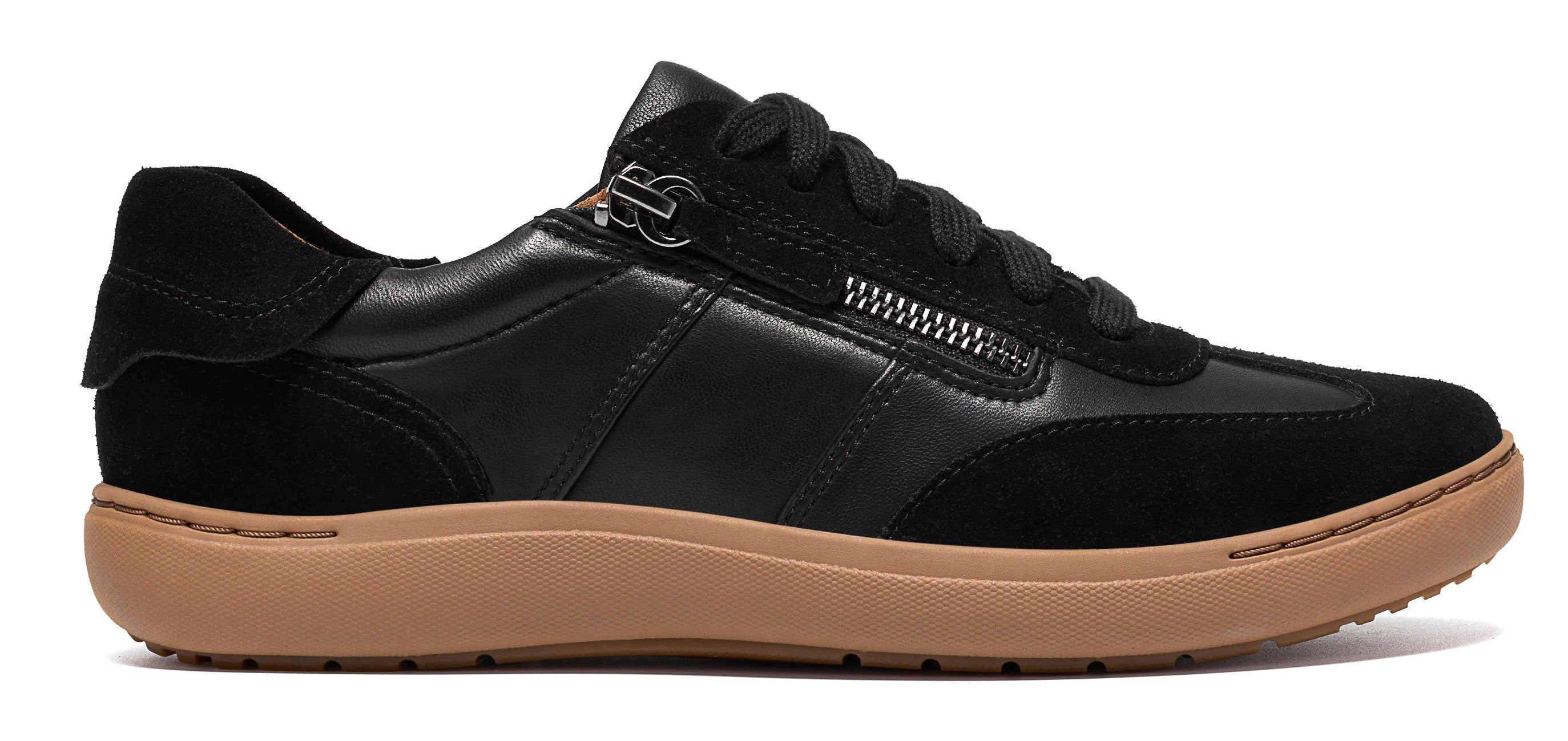 Women's Clarks Nalle T-Toe Sneakers – Sporty Style with Elevated Comfort