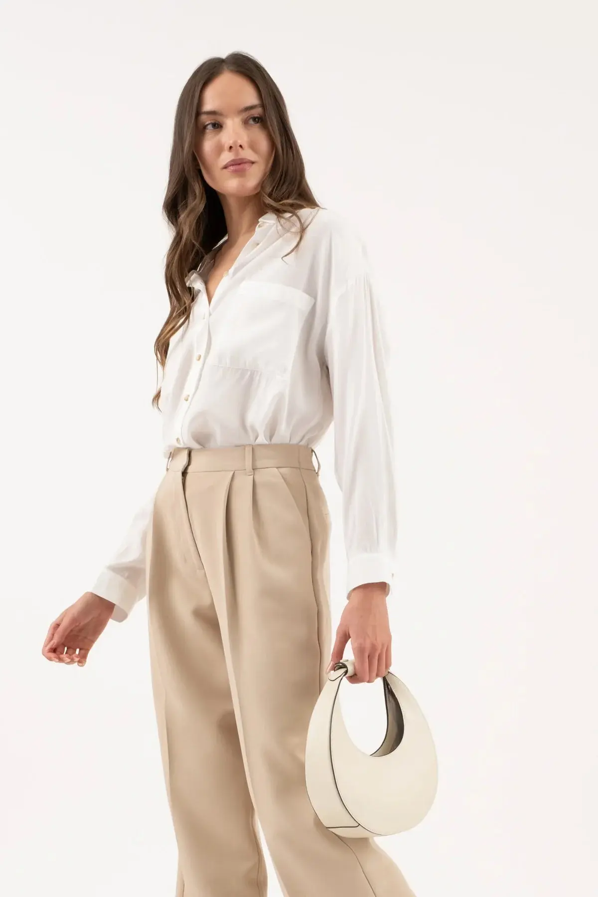 Blu Pepper Basic Button Down – Timeless, Chic & Effortless Style    BLU PEPPER