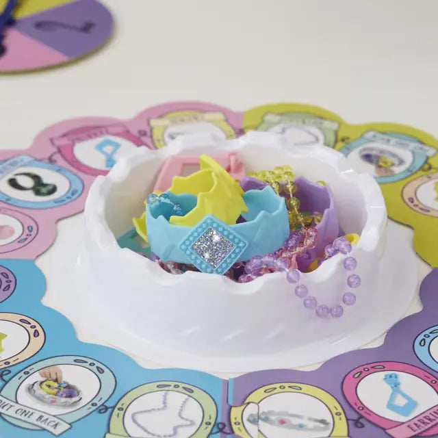 Hasbro Pretty Pretty Princess Dress-Up Game – Classic Jewelry Board Game for Kids    HASBRO