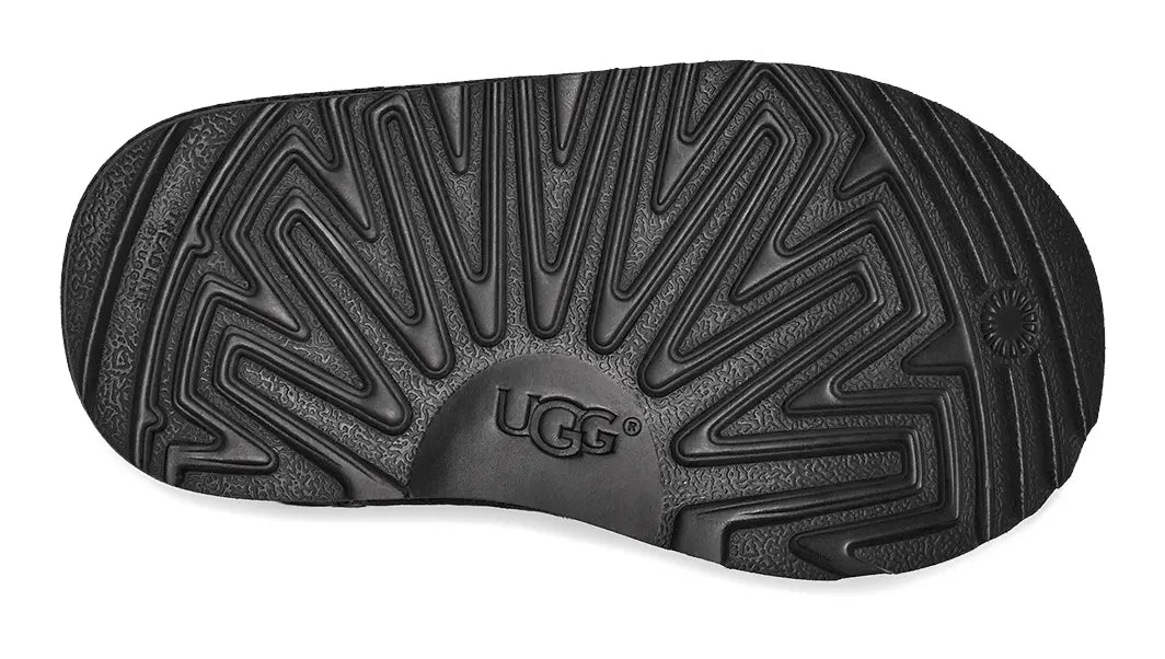 Toddler's UGG Classic Short II – Cozy & Lightweight for Little Feet    UGG