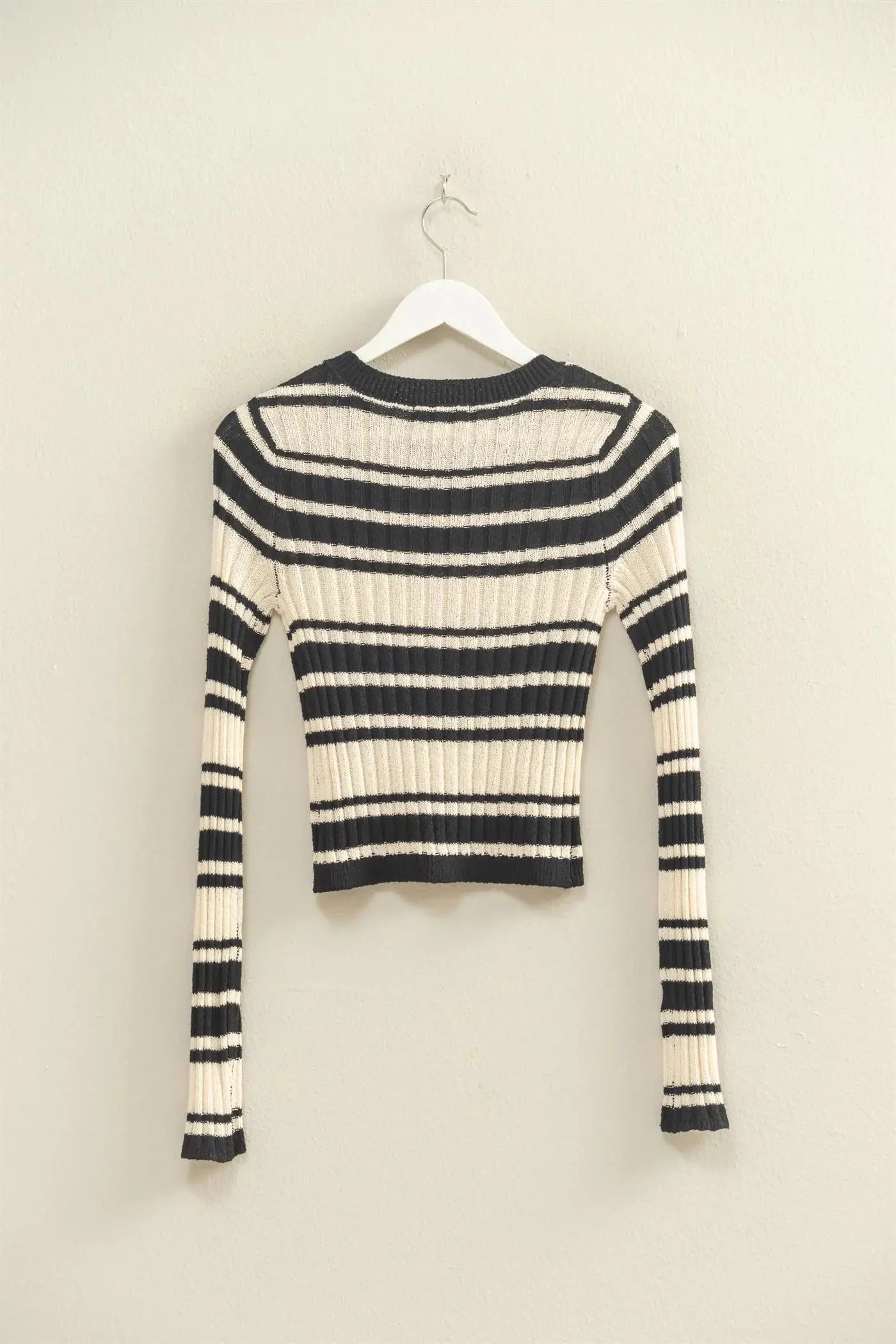 Hyfive Inc. Farra Top – Striped Crew Neck Sweater    HYFIVE INC