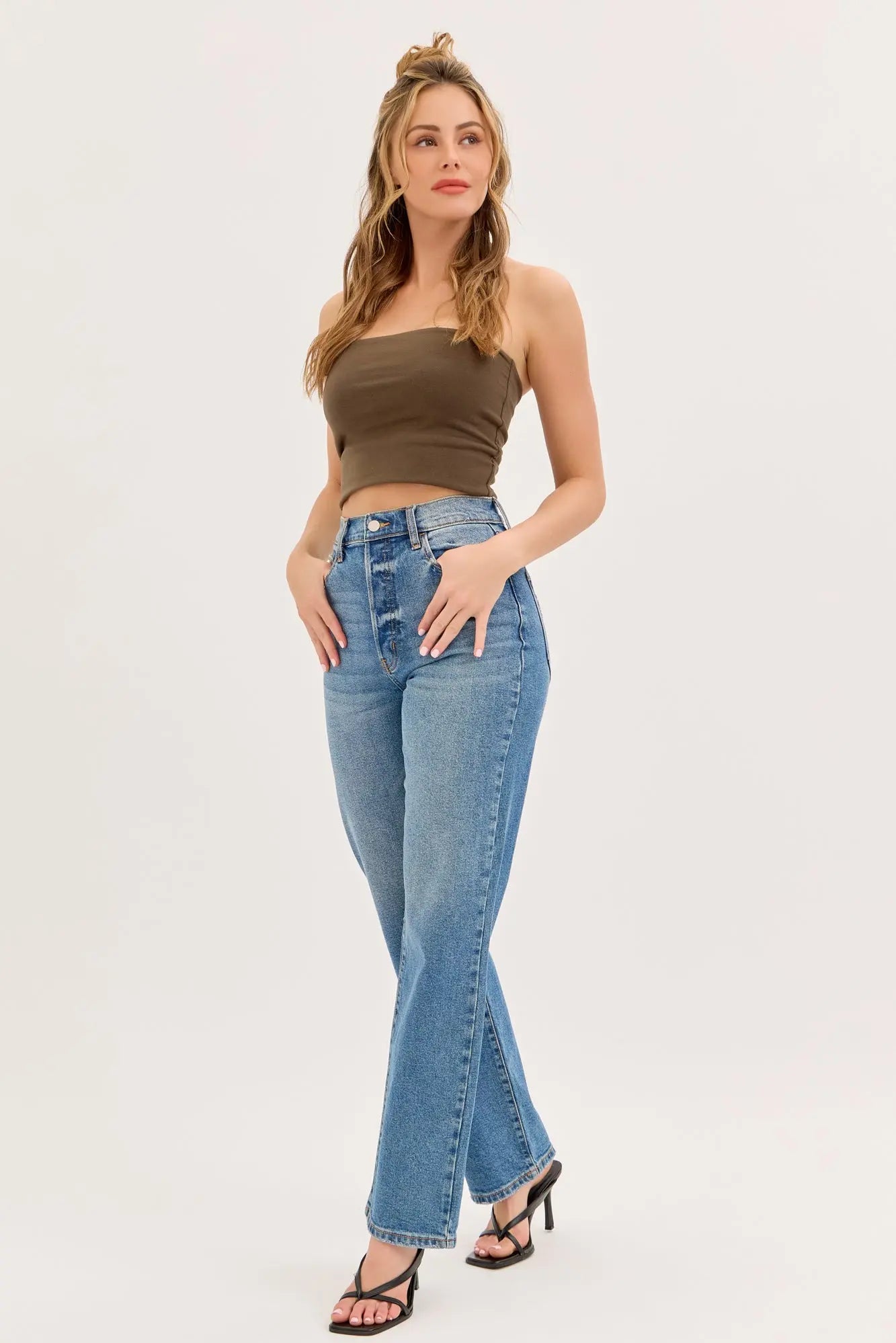Cello Jeans Super High Rise Dad Jean – 90s Vintage Fit with 5 Pockets    WAT? JEANS & CELLO JEANS