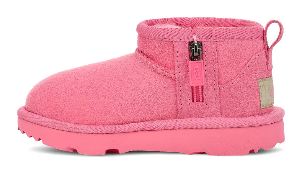 UGG Toddler's Classic Ultra Mini – Cozy, Stylish & Play-Ready    UGG