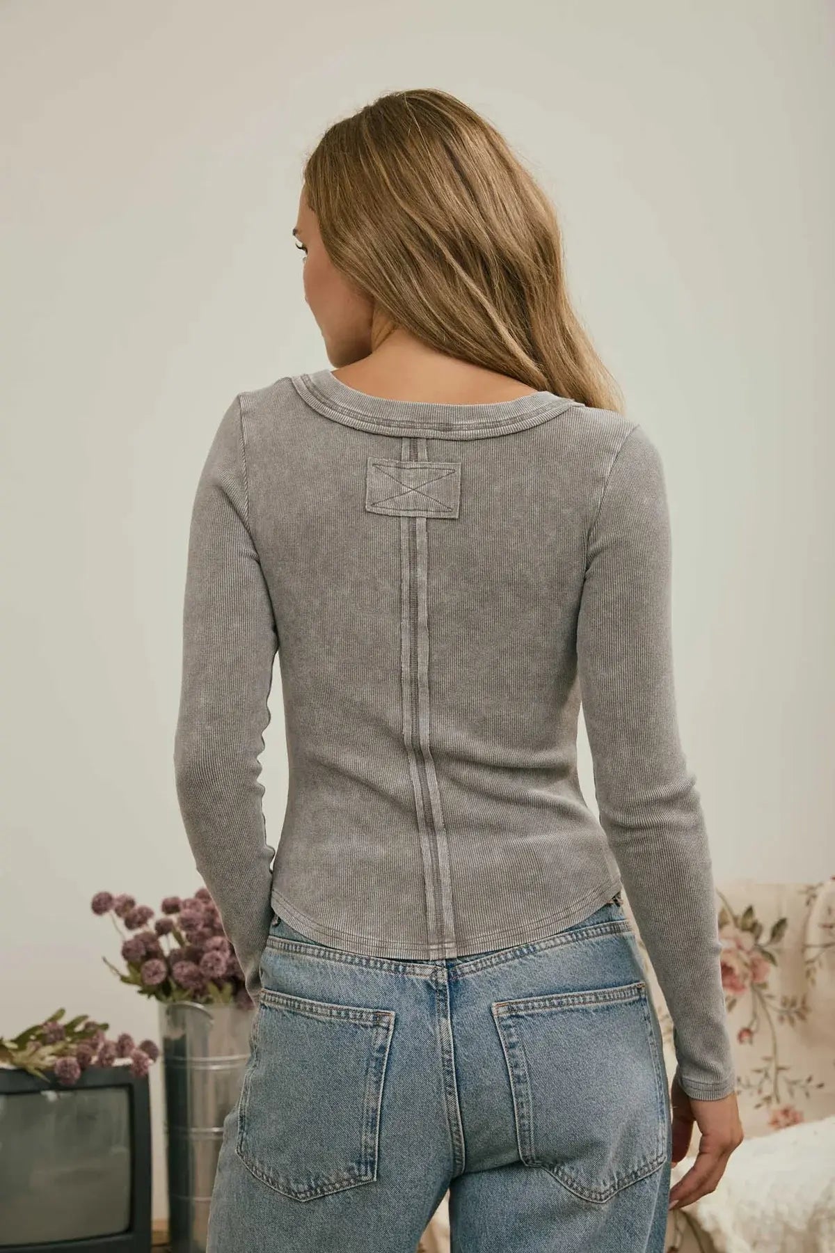 Blu Pepper Worn in Love Henley Top – Vintage-Inspired Fitted Long Sleeve