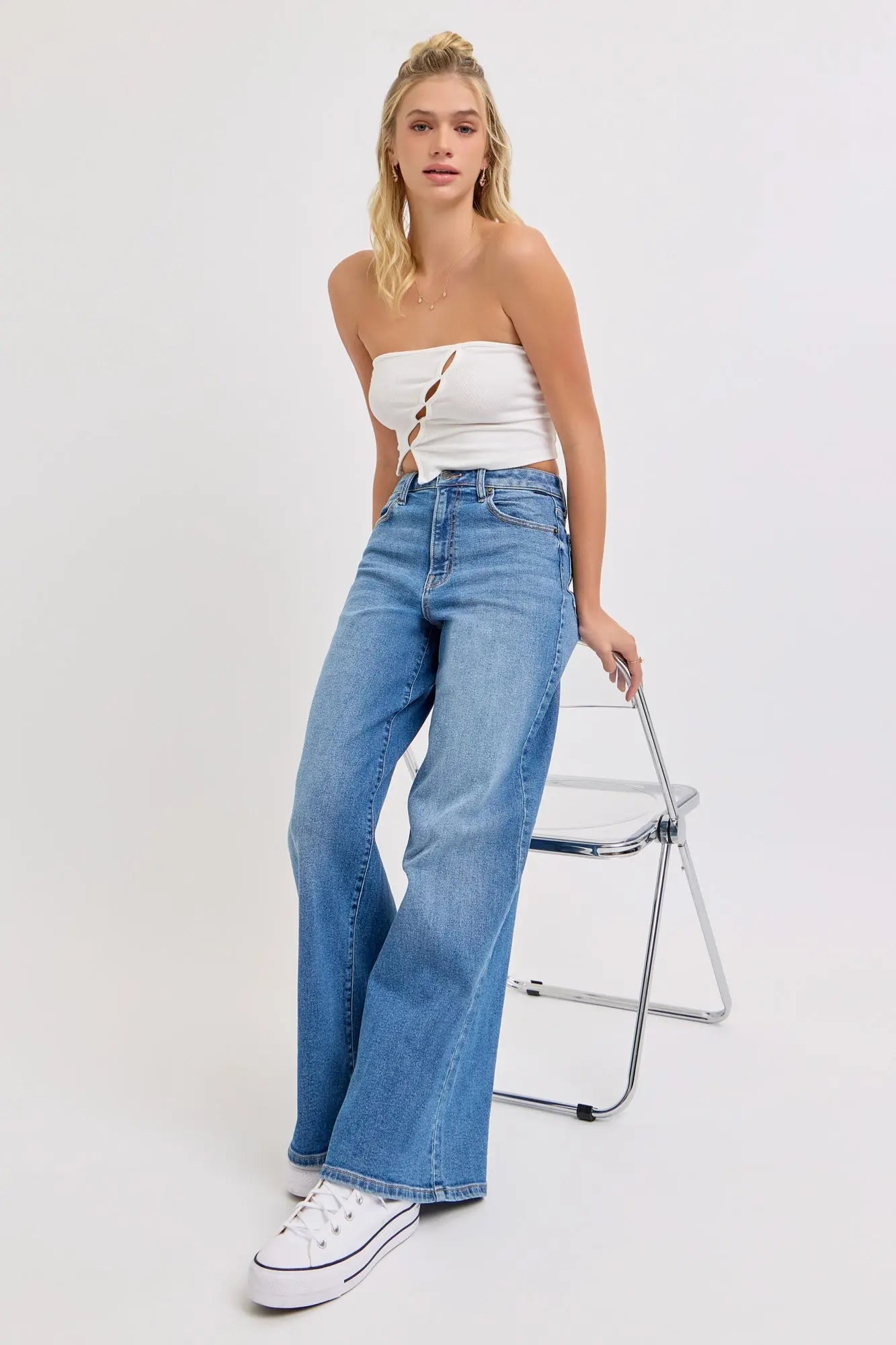 Cello Jeans Georgia High Rise Wide Leg Jeans – Medium Wash Denim    WAT? JEANS & CELLO JEANS