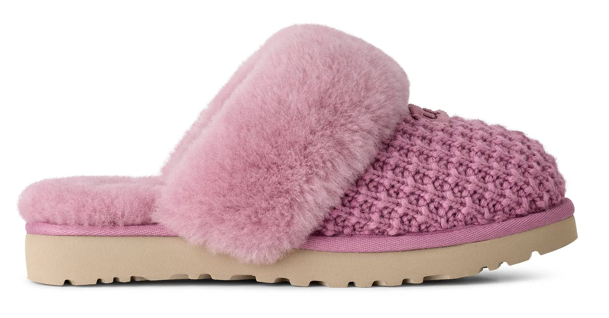 Women's UGG Cozy Slippers – Soft, Stylish & Perfectly Plush