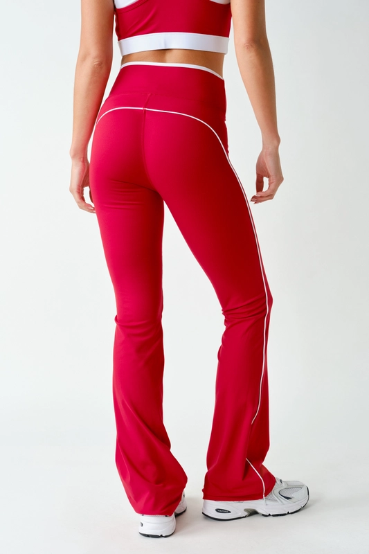 Are Flare Leggings in Style? Mono B Venice Contrast-Piping Flare Leggings – Active Pants