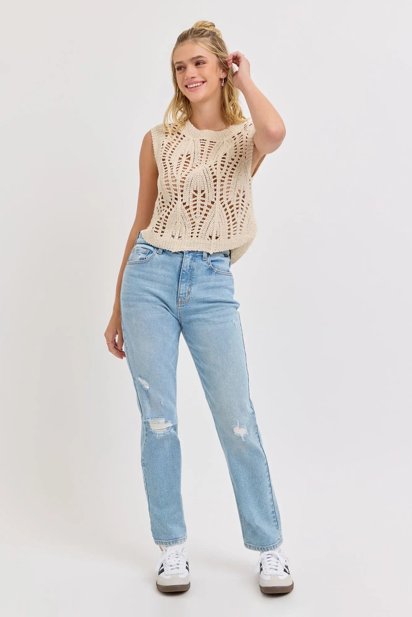 Cello Jeans Melanie High Rise Straight Jeans – Classic 5-Pocket Style    WAT? JEANS & CELLO JEANS